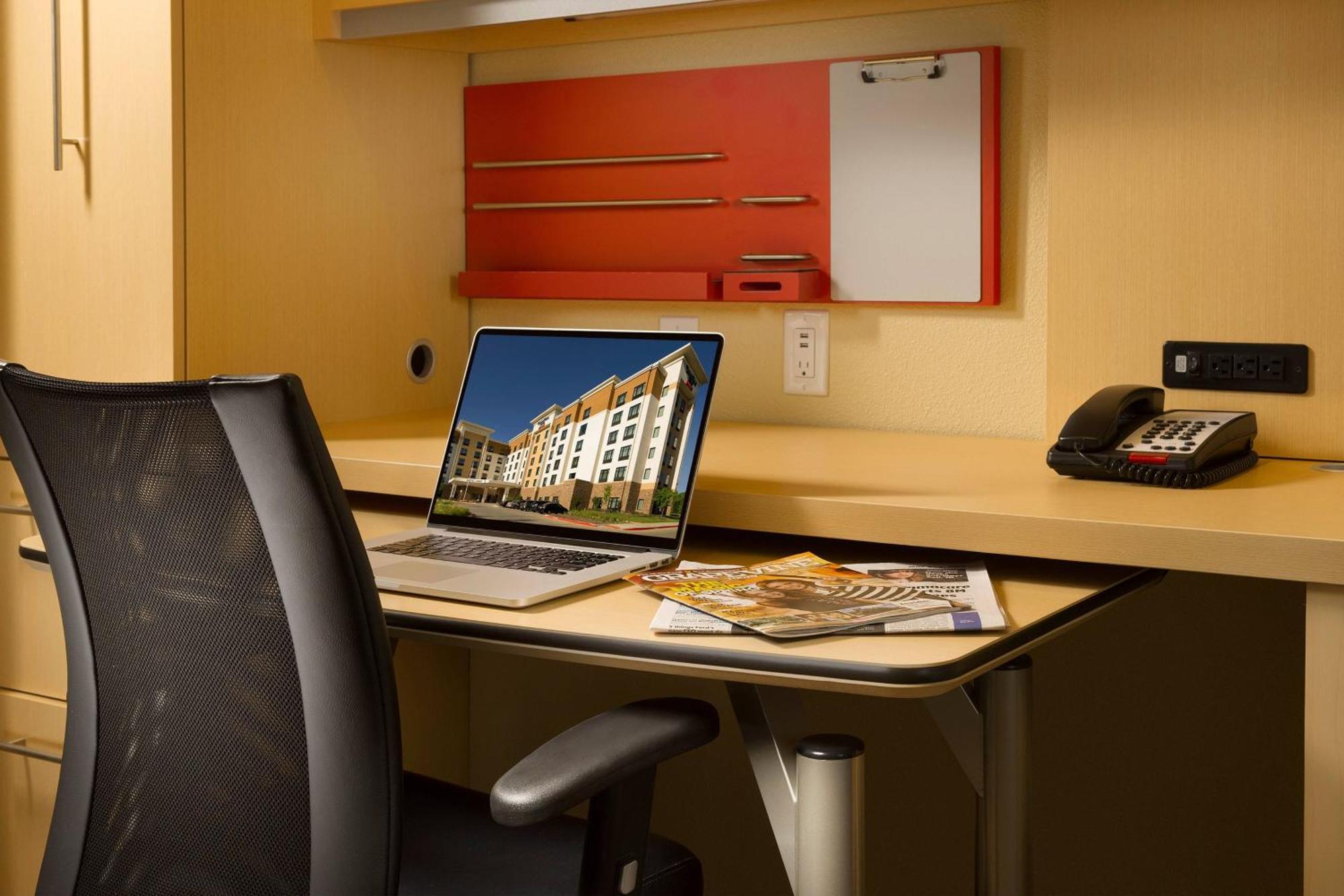 Towneplace Suites By Marriott Dallas Dfw Airport North/Grapevine Bagian luar foto